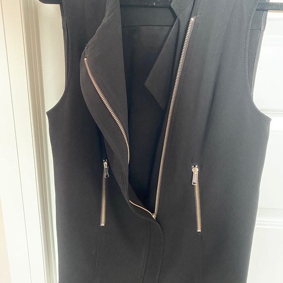 Aritzia Babaton Moto Vest - Picture 2 of 4